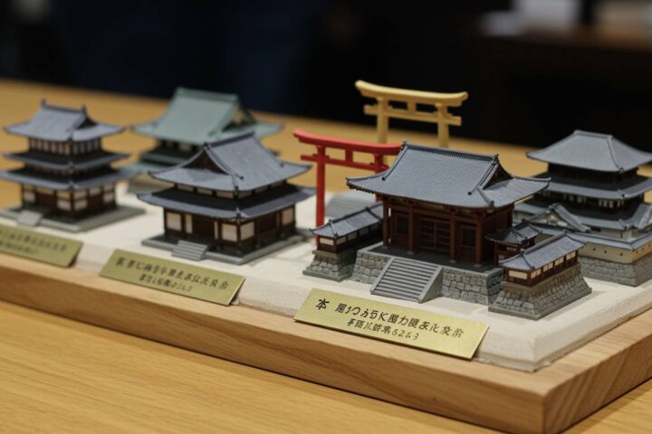 福岡の歴史的建造物をミニチュア化！教育的ノベルティフィギュアの可能性